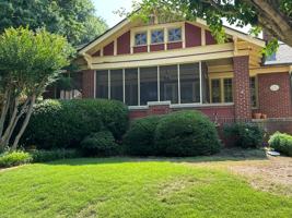 featured image of 571 Page Ave Ne