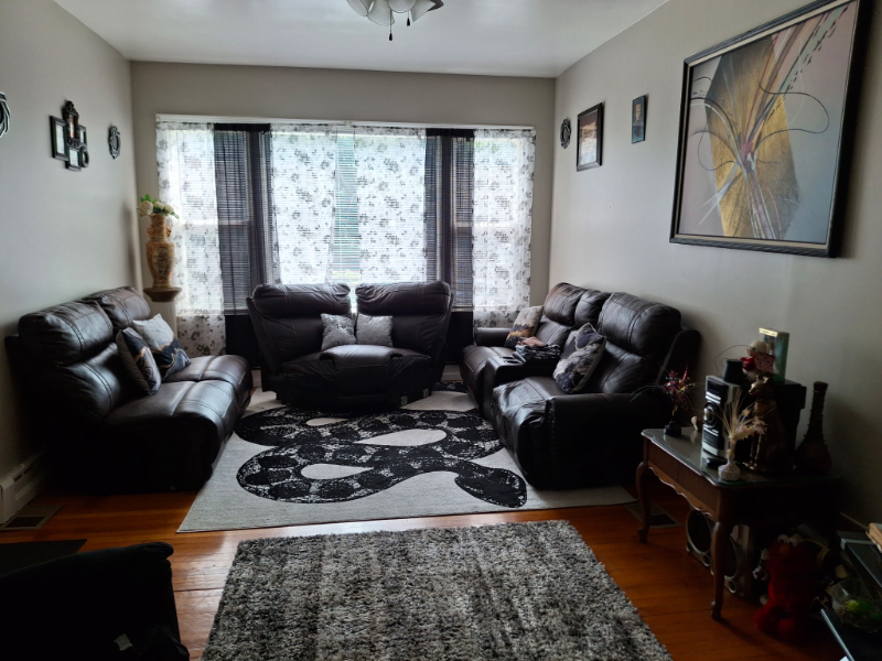 1134 N Waller Ave 1st Fl #1 - Photo 3 of 8