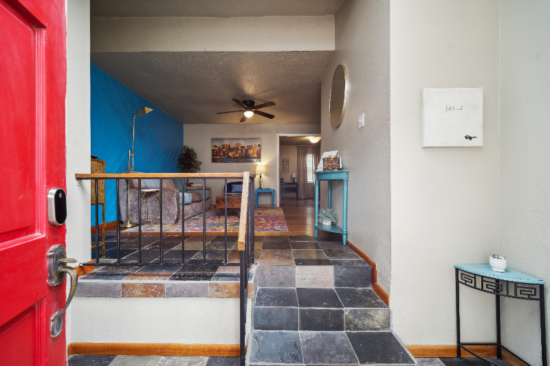 1430 N 38th West Ave - Photo 3 of 17