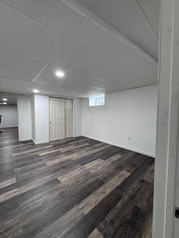 75 Saunders St #B - Photo 3 of 10