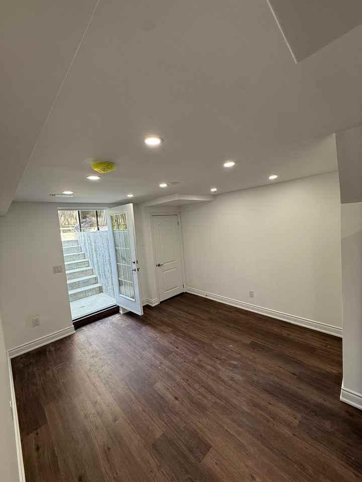 51 Angus Drive - Photo 2 of 11