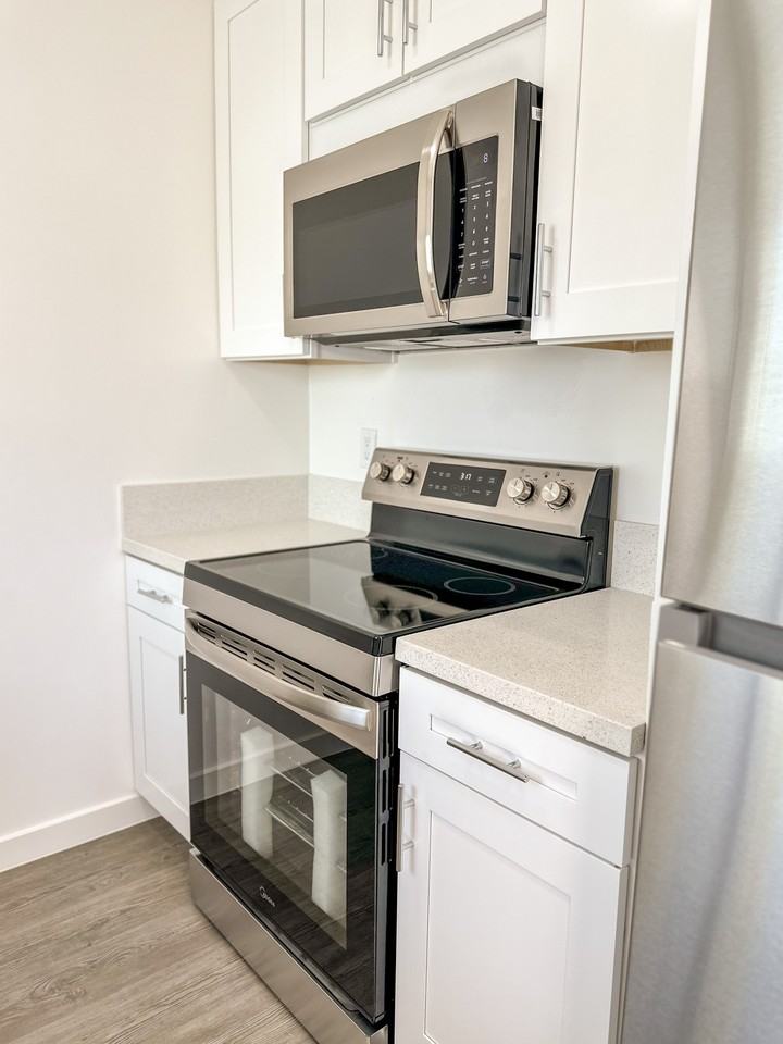 Coronado TownHomes - Photo 3 of 20