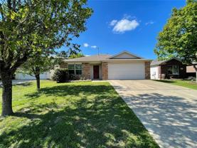 208 Spruce Dr - Photo 1 of 1