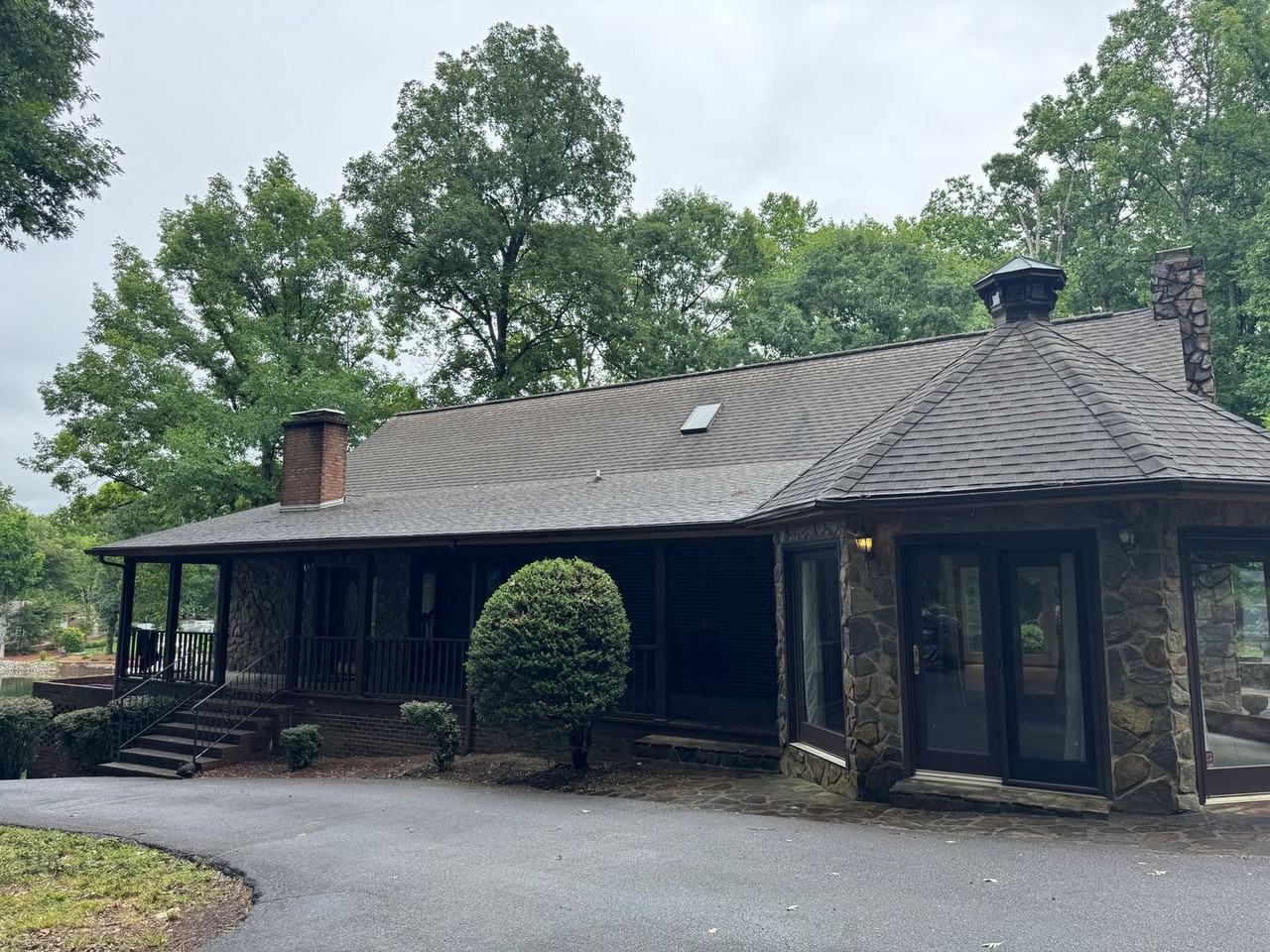 4986 Baywater Ln - Photo 5 of 46