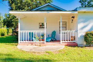 1252 E Burgess Rd - Photo 1 of 1