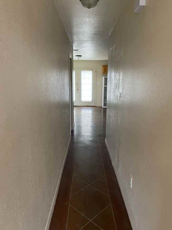 2425 Church St - Photo 3 of 15
