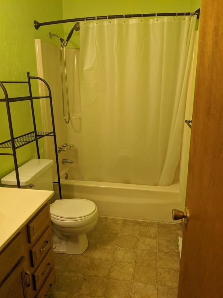 1777 Baron Dr - Photo 7 of 8