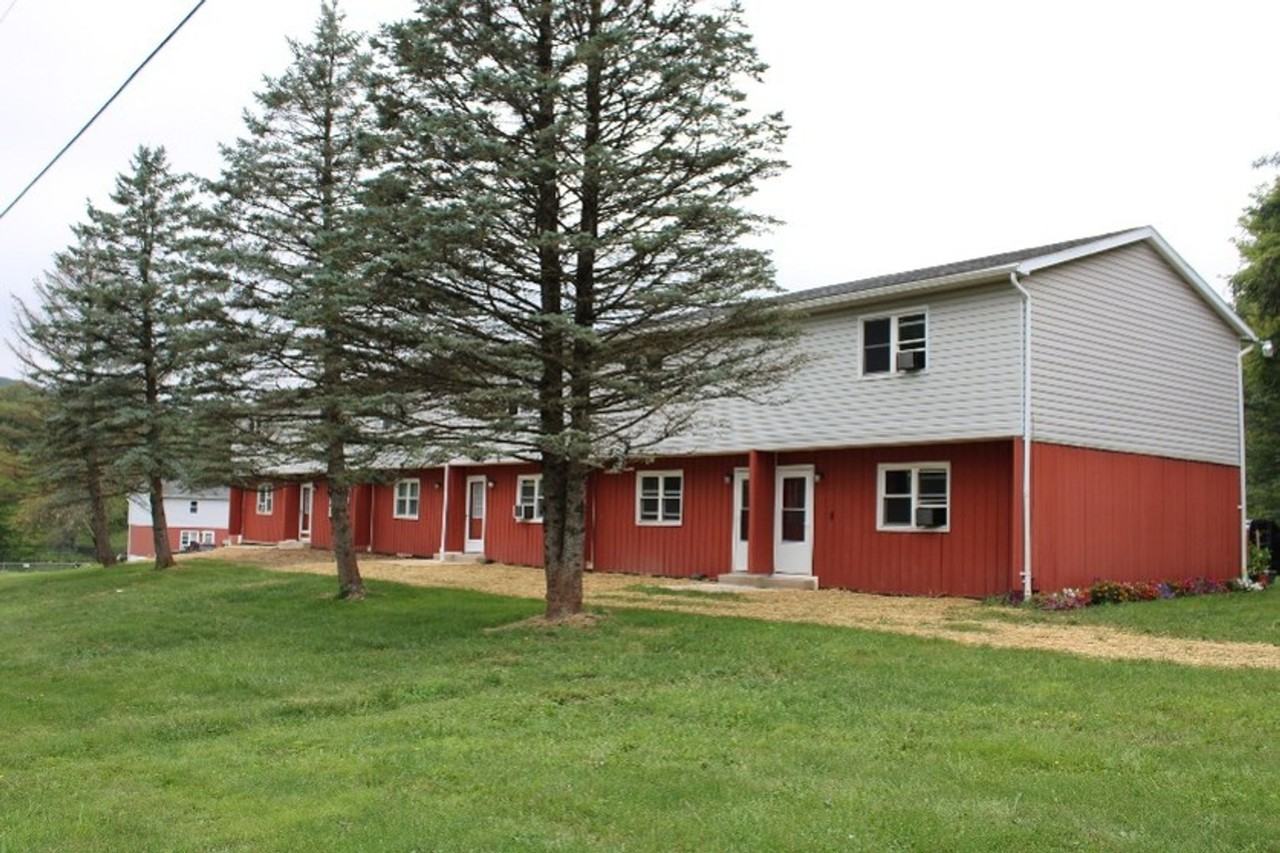 109 Twin Hills Rd