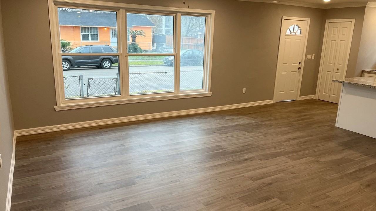 4620 Nichols St - Photo 2 of 21