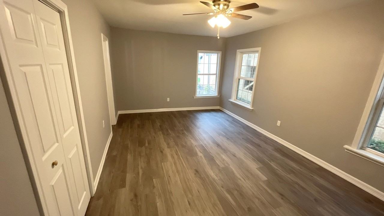 4620 Nichols St - Photo 5 of 21