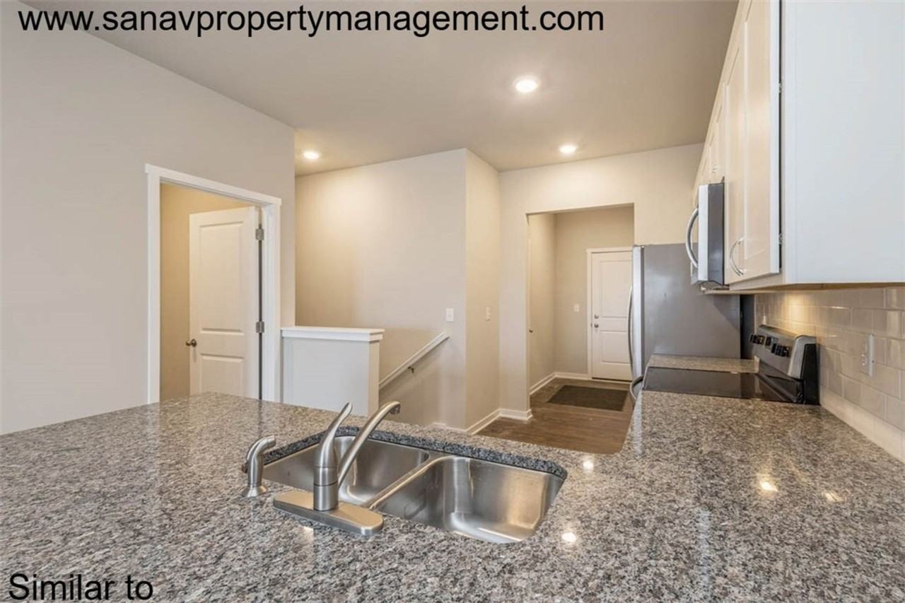3087 Nw Irvinedale Dr - Photo 2 of 11