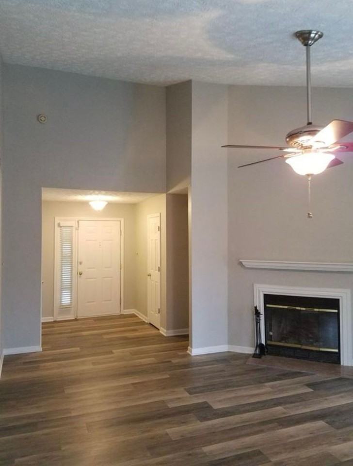 1704 Bay Wood Cir - Photo 3 of 8