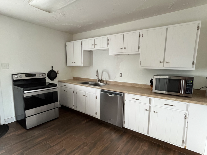1353 N 22nd St #NA - Photo 3 of 10