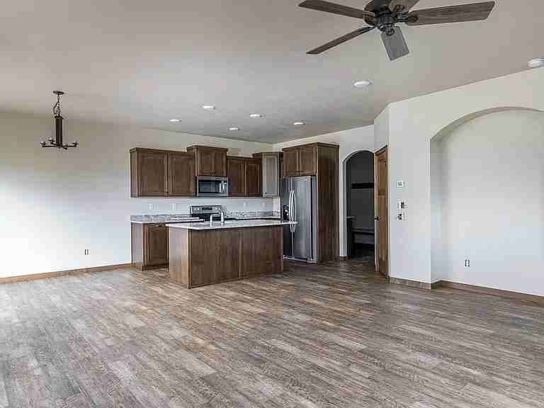 N1139 Craftsmen Ct #1139 - Photo 2 of 10