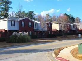 1424 S Donahue Dr #B - Photo 1 of 1