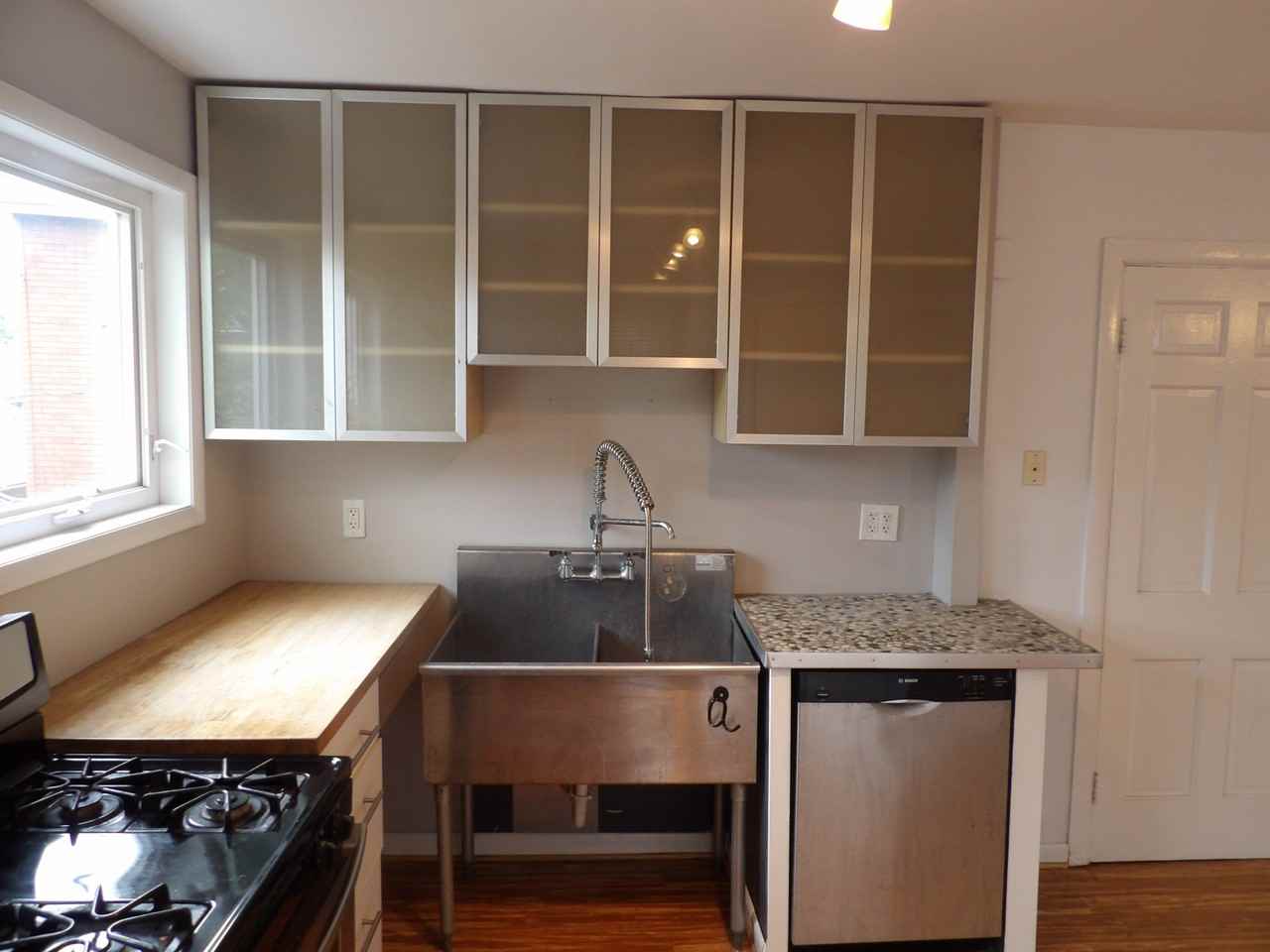 740 Elmwood Ave #2ndFLSOUTH - Photo 4 of 35