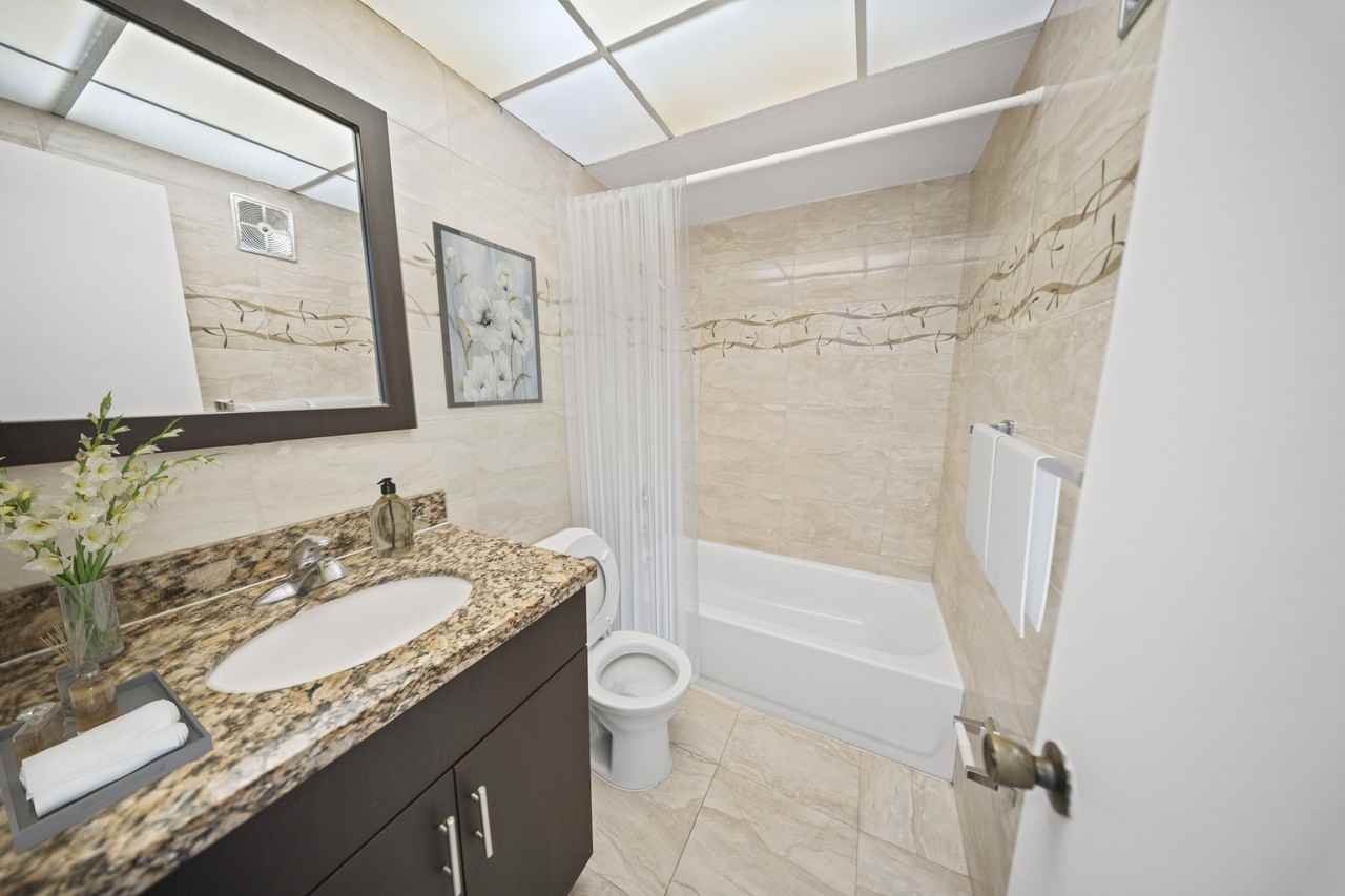 7500 Southwest 59th Place #2ndFL - Photo 3 of 4