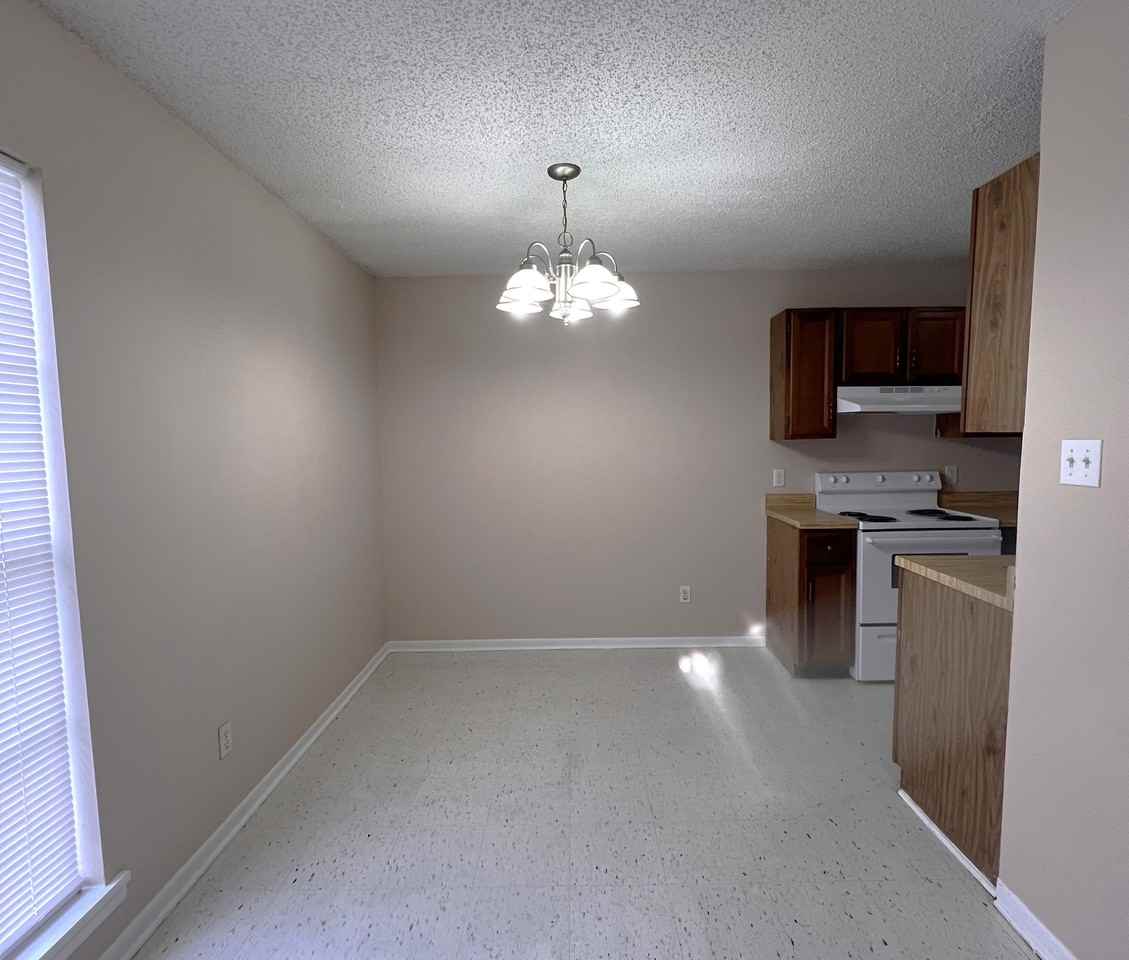 1903 Jean St #2 - Photo 7 of 18