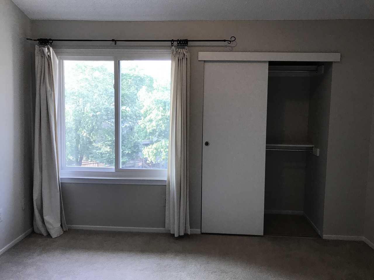 11741 Summerchase Cir #E - Photo 6 of 12