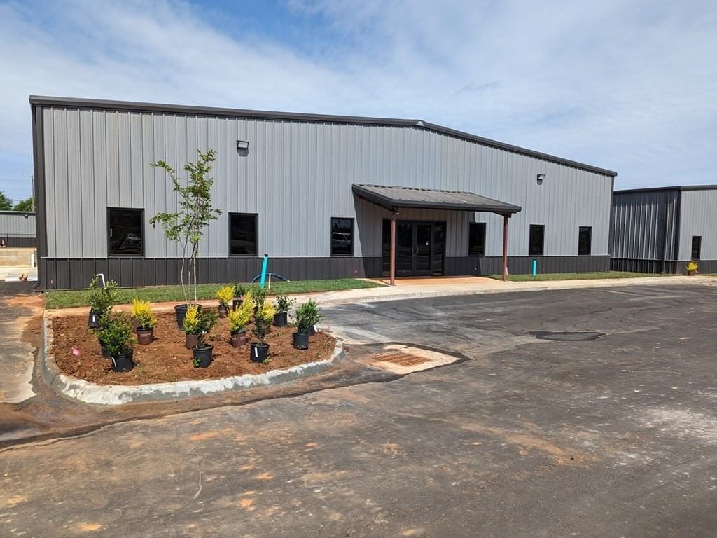 365 Nypro Ln - Photo 2 of 42