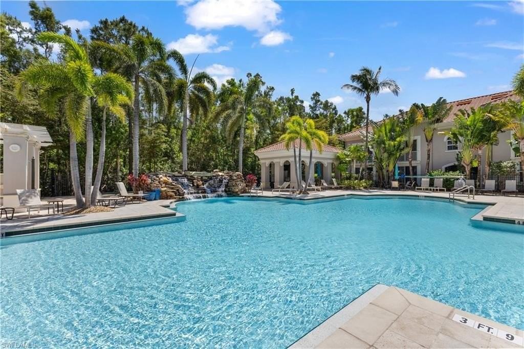 8531 Violeta St #203