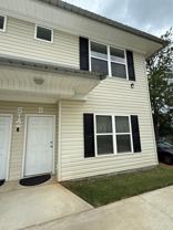 512 E Madison St - Photo 1 of 1