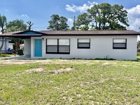 395 Schoolhouse Ln - Photo 1 of 1