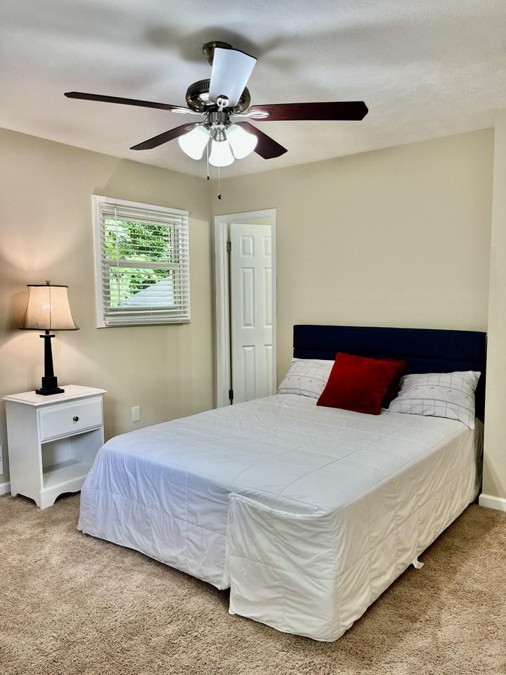 High Meadow Dr - Photo 2 of 6