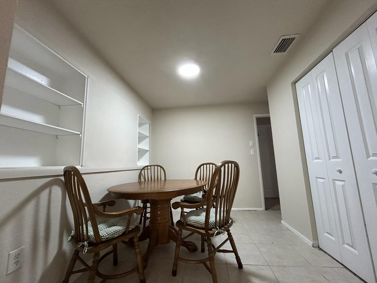 Sadler Ln - Photo 4 of 21