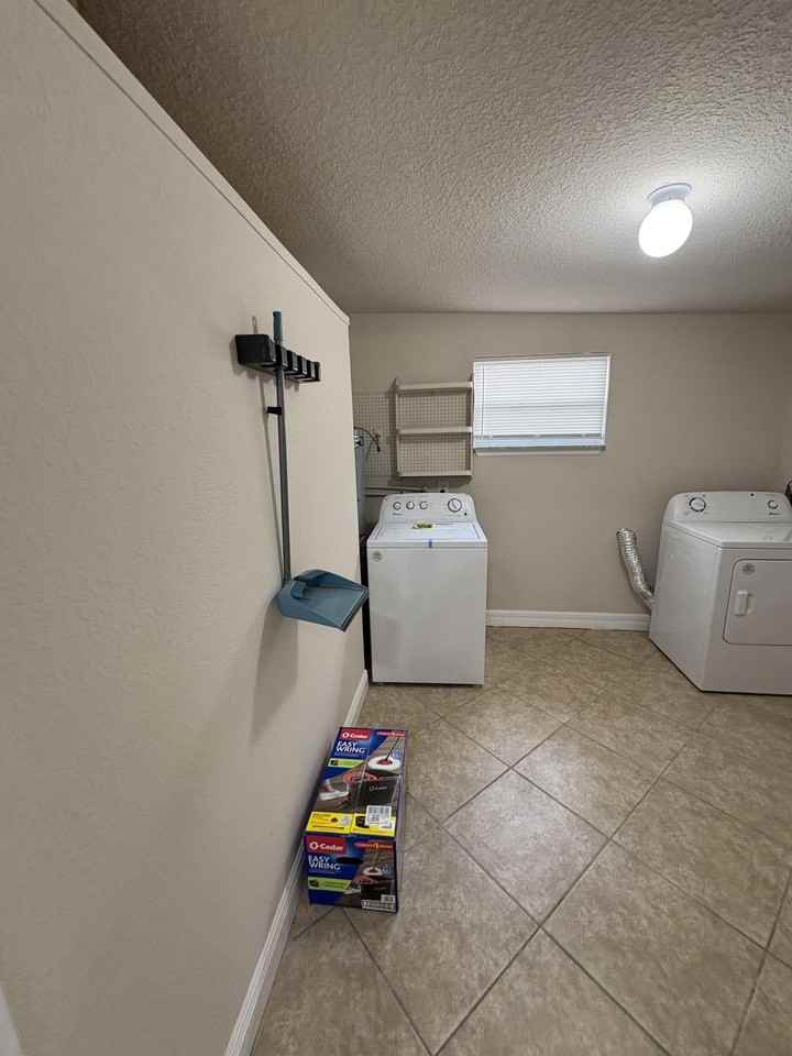 Sadler Ln - Photo 6 of 21