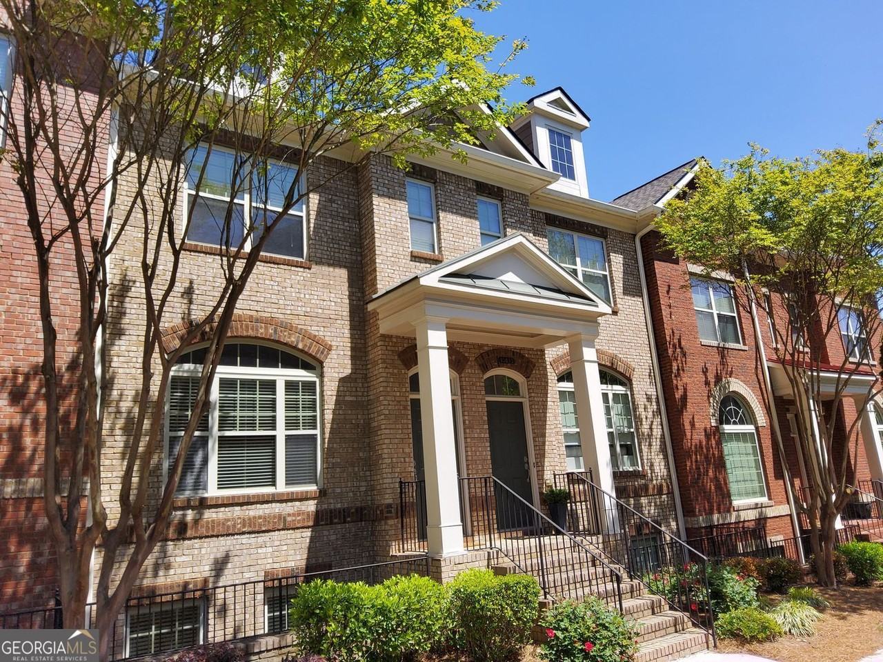 10856 Ellicot Way - Photo 3 of 20