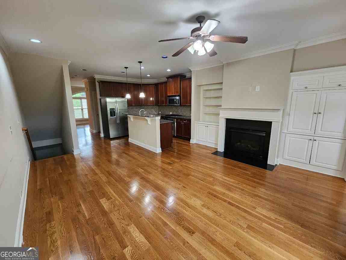 10856 Ellicot Way - Photo 4 of 20