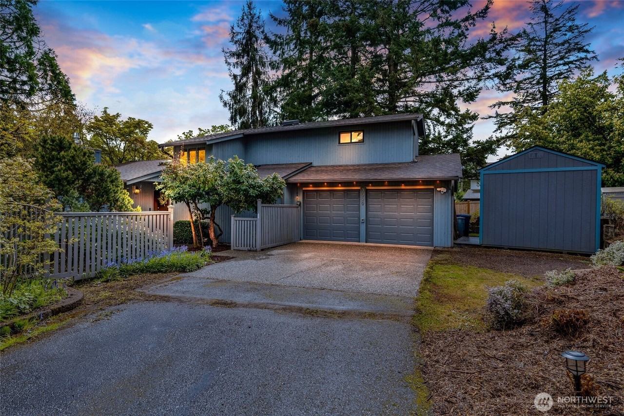 3029 Ne 201st Pl - Photo 2 of 38