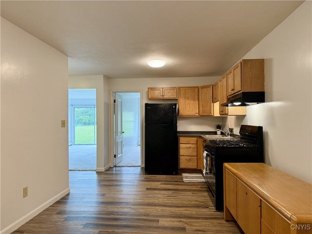 7112 New Yorker Ave - Photo 5 of 24