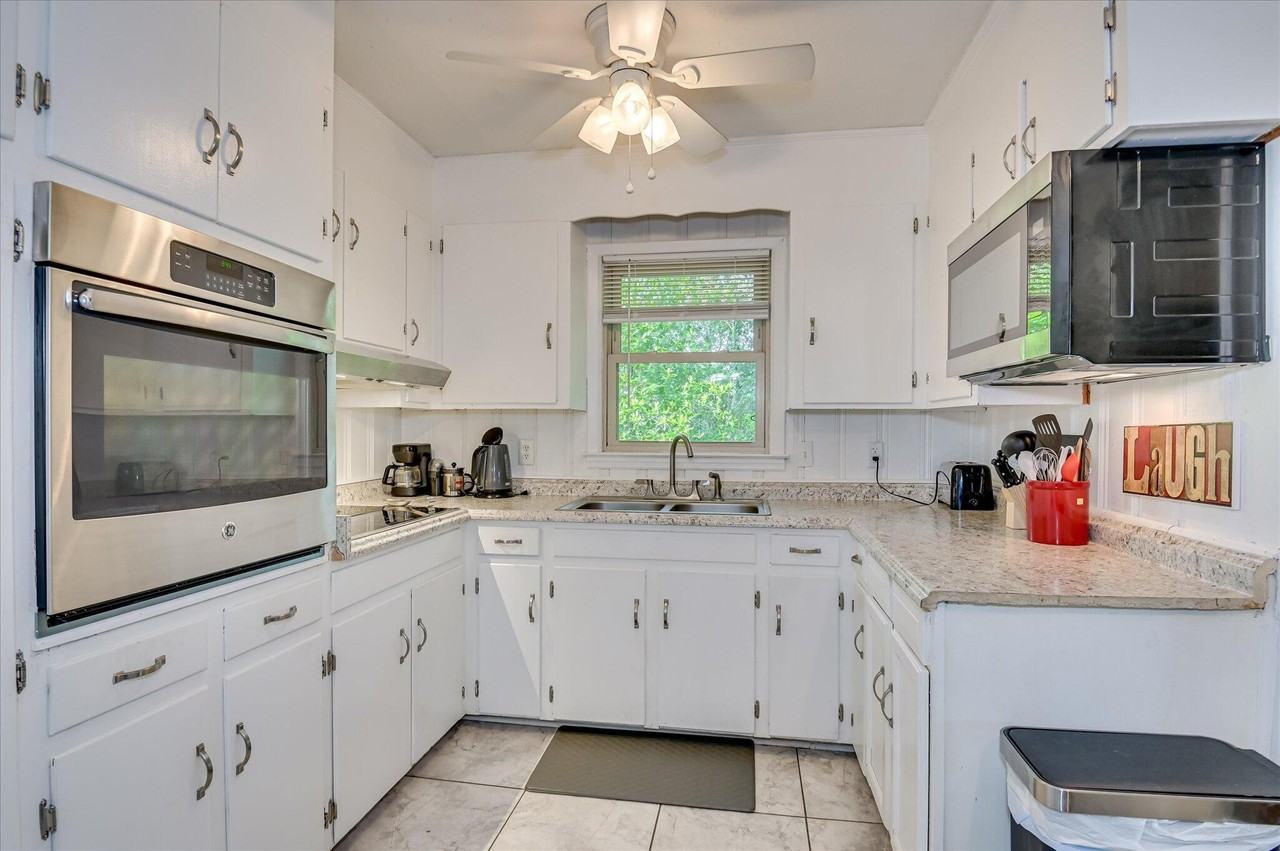 1004 Edisto Ave - Photo 7 of 43