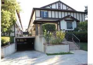 19620 Wyandotte St - Photo 1 of 1