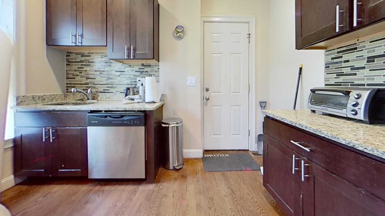 Washington St - Photo 2 of 6