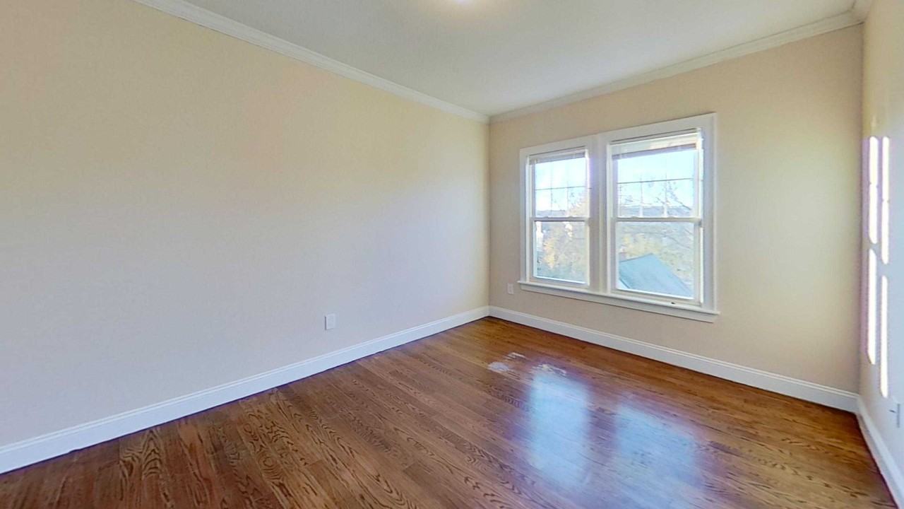 Washington St - Photo 2 of 6