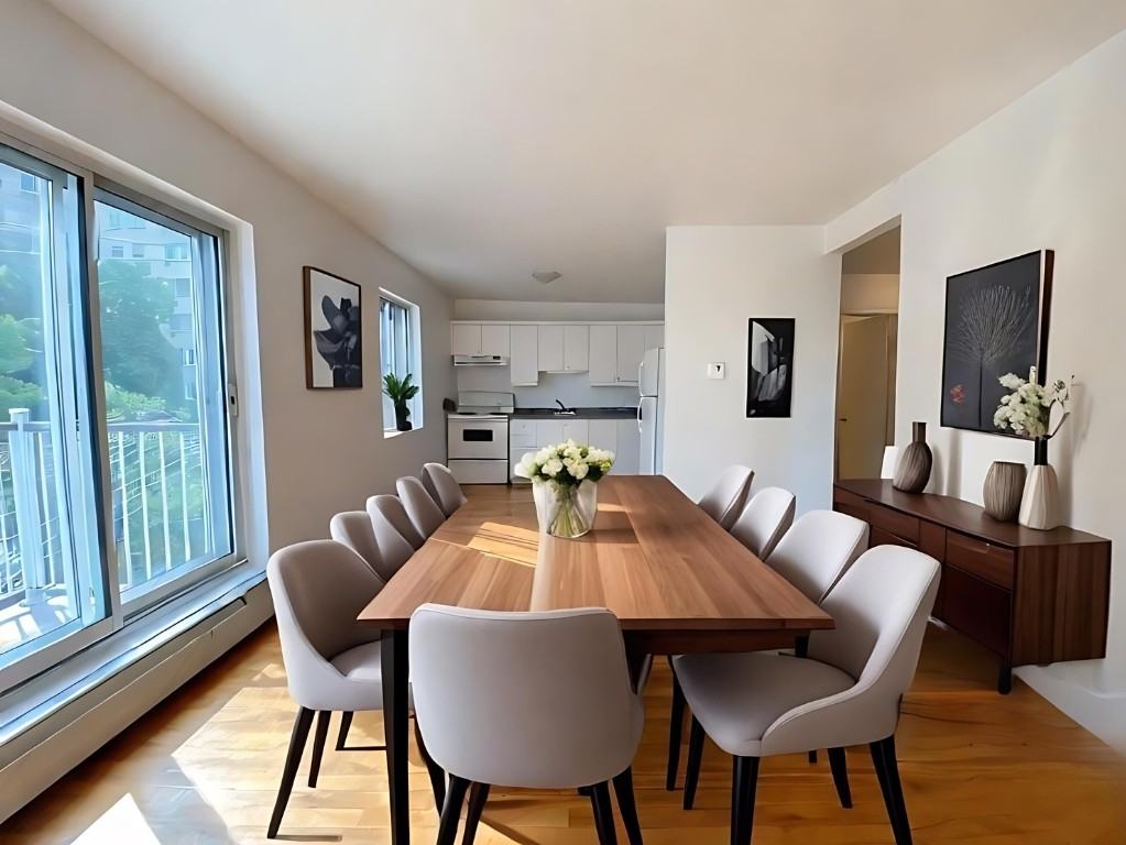 6550 Avenue Wilderton #205 - Photo 2 of 20