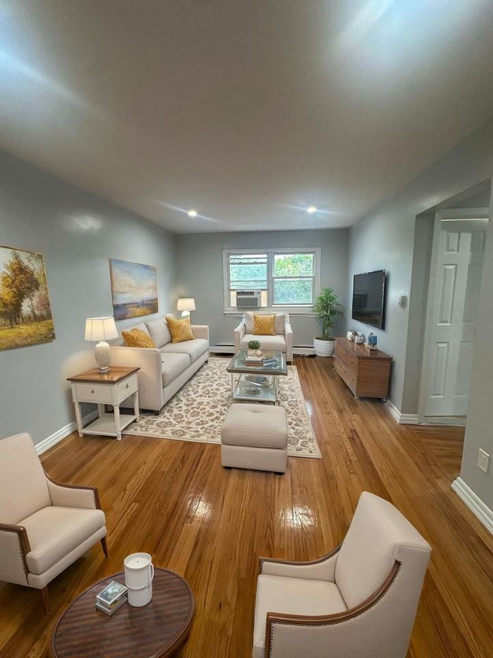 River View Apartments - Photo 7 of 9