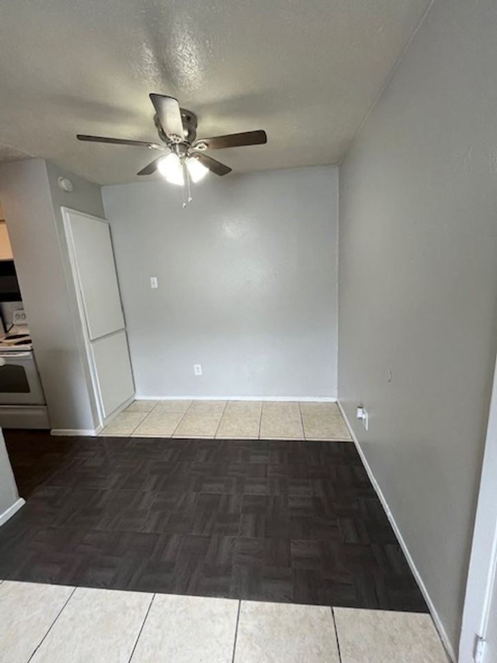 Sycamore Tree Condominiums - Photo 6 of 35