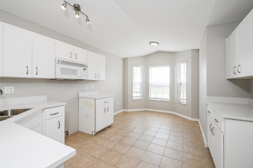 3740 Imperial Dr - Photo 6 of 16