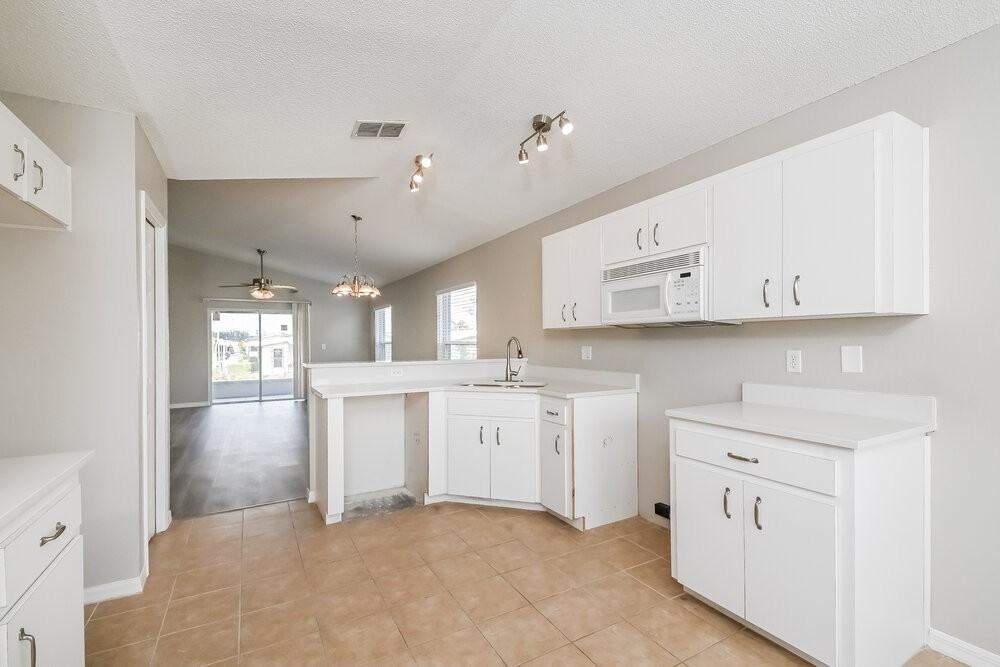 3740 Imperial Dr - Photo 7 of 16