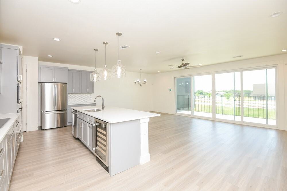 7173 9th Hole Dr - Photo 7 of 16