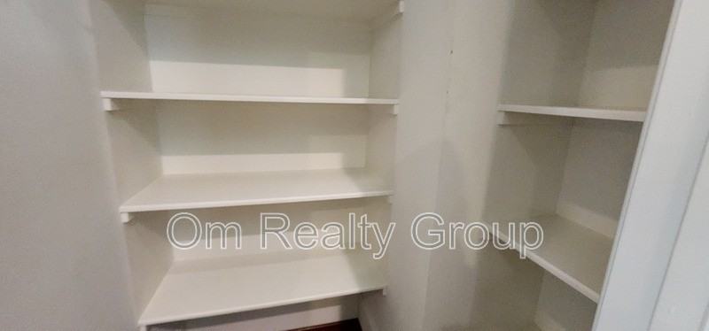 1405 Patterson Street - Photo 3 of 20