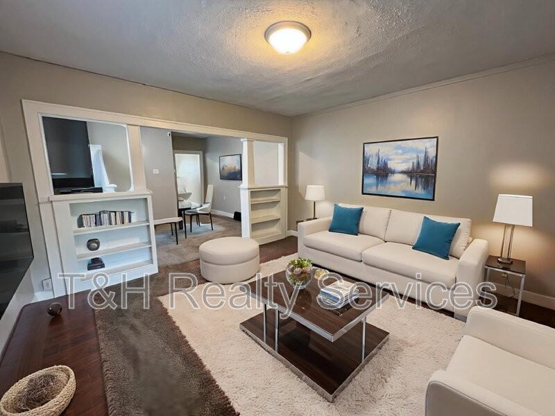 317 N Colorado Ave - Photo 5 of 20