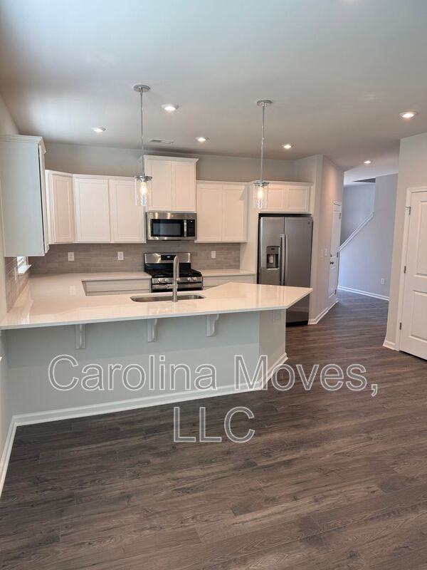 11 Limestone Way - Photo 5 of 14