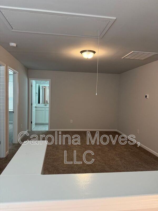 11 Limestone Way - Photo 7 of 14