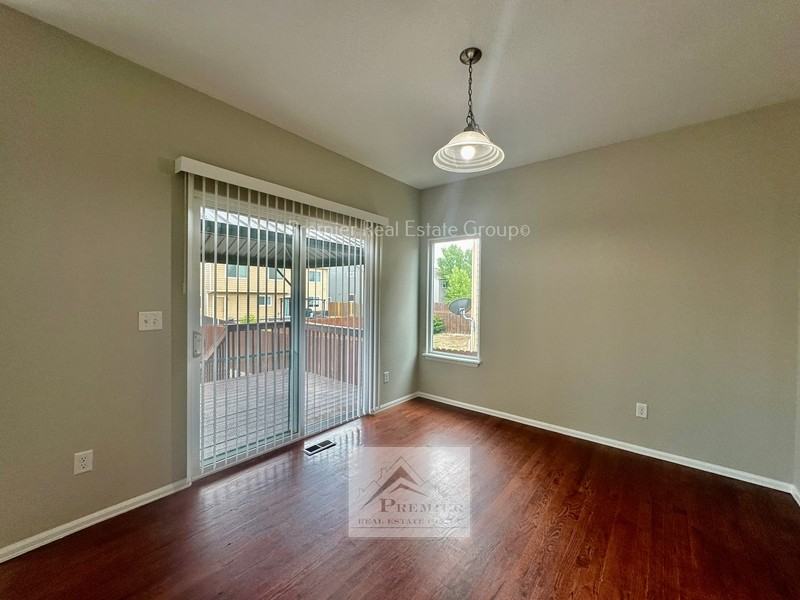 4873 San Amels Way - Photo 6 of 20
