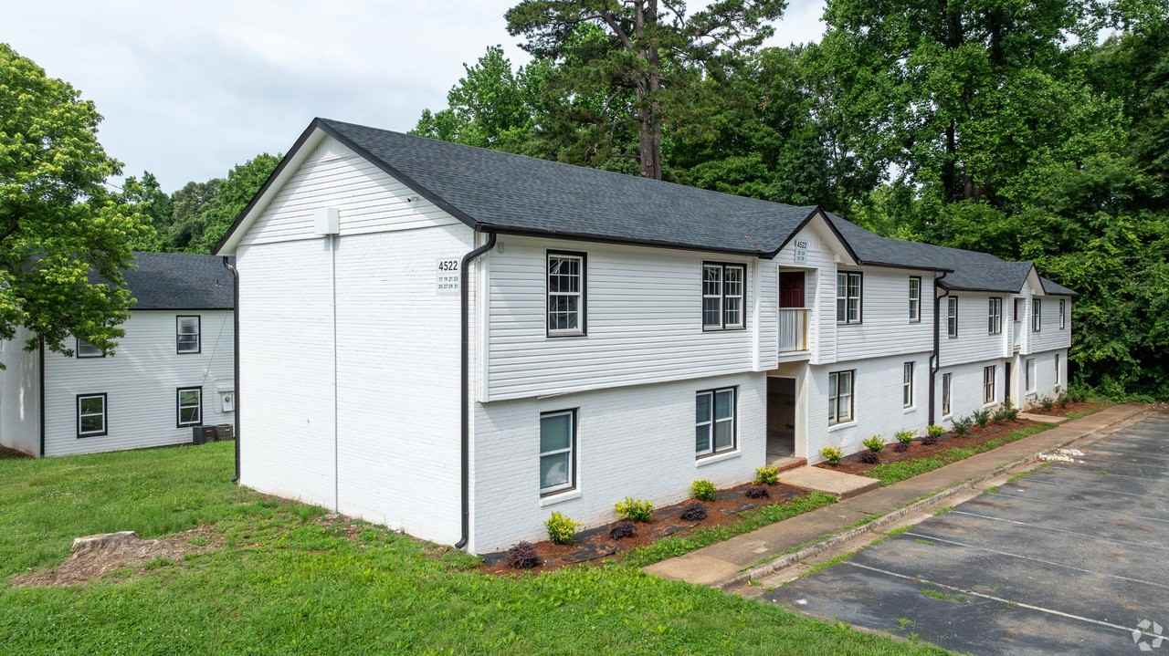 Dalecrest Place - Photo 6 of 33